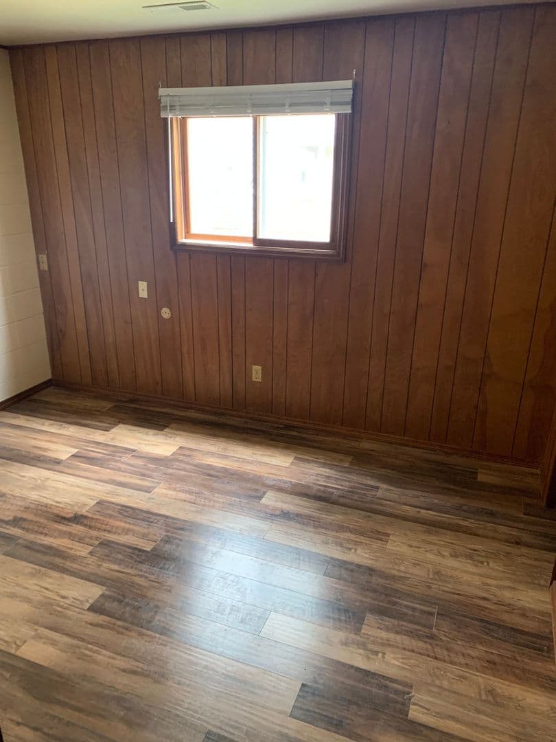 Bloomington Apartment: 326 W. Kenwood Dr - Apt 12