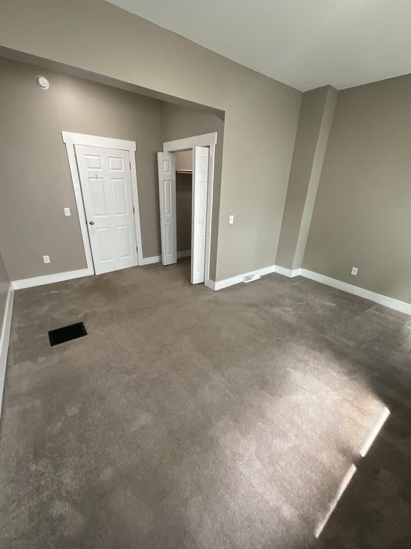 Bloomington House: 314 E.7th Street