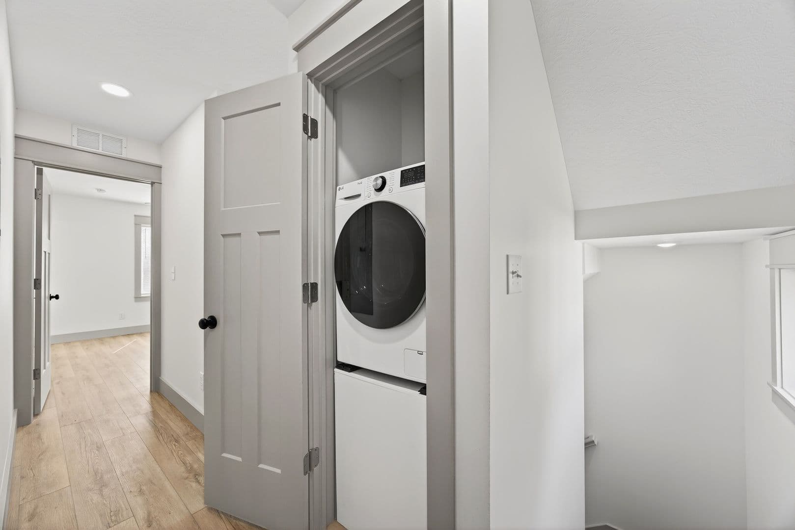 Bloomington Townhome: 402 E 19th