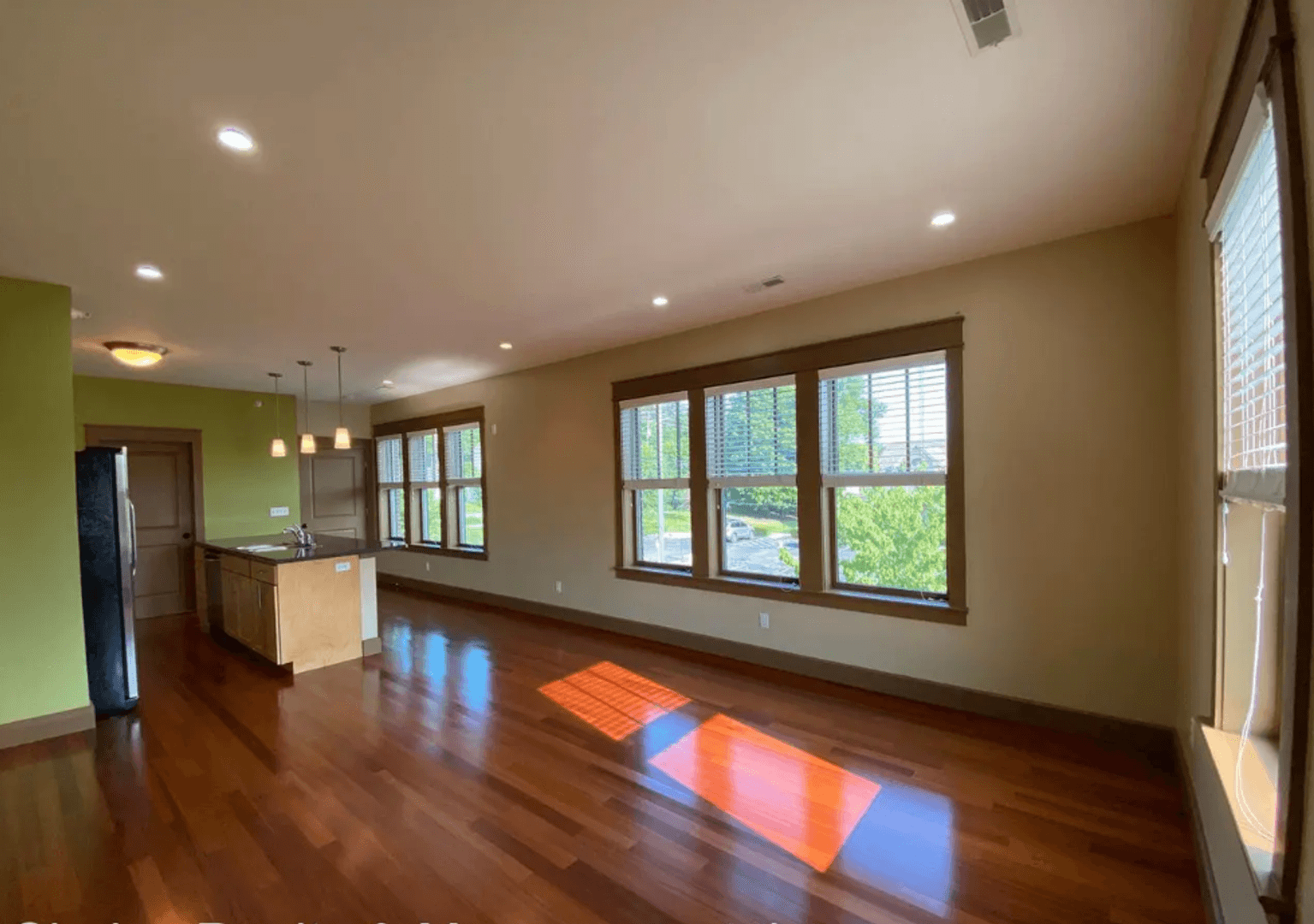 Bloomington Apartment: 231 W. Dodds Street