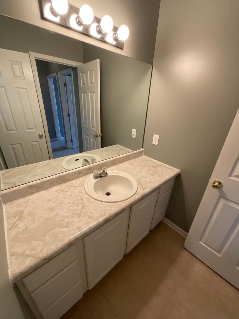 Bloomington Apartment: 125 N. Washington Street