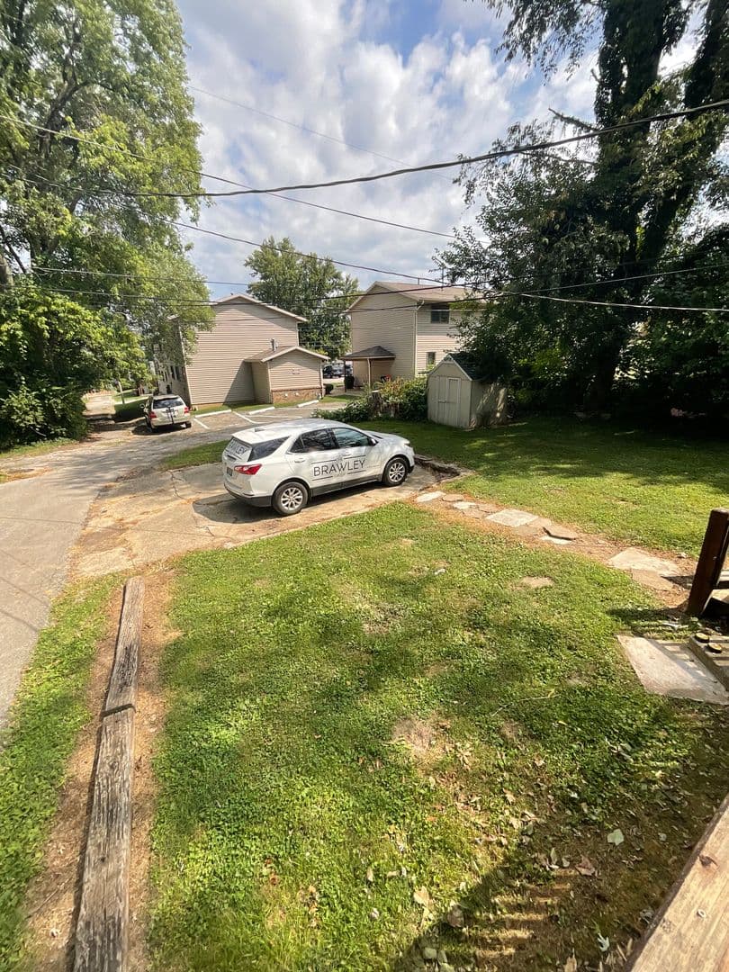 Bloomington House: 315 E. 16th St