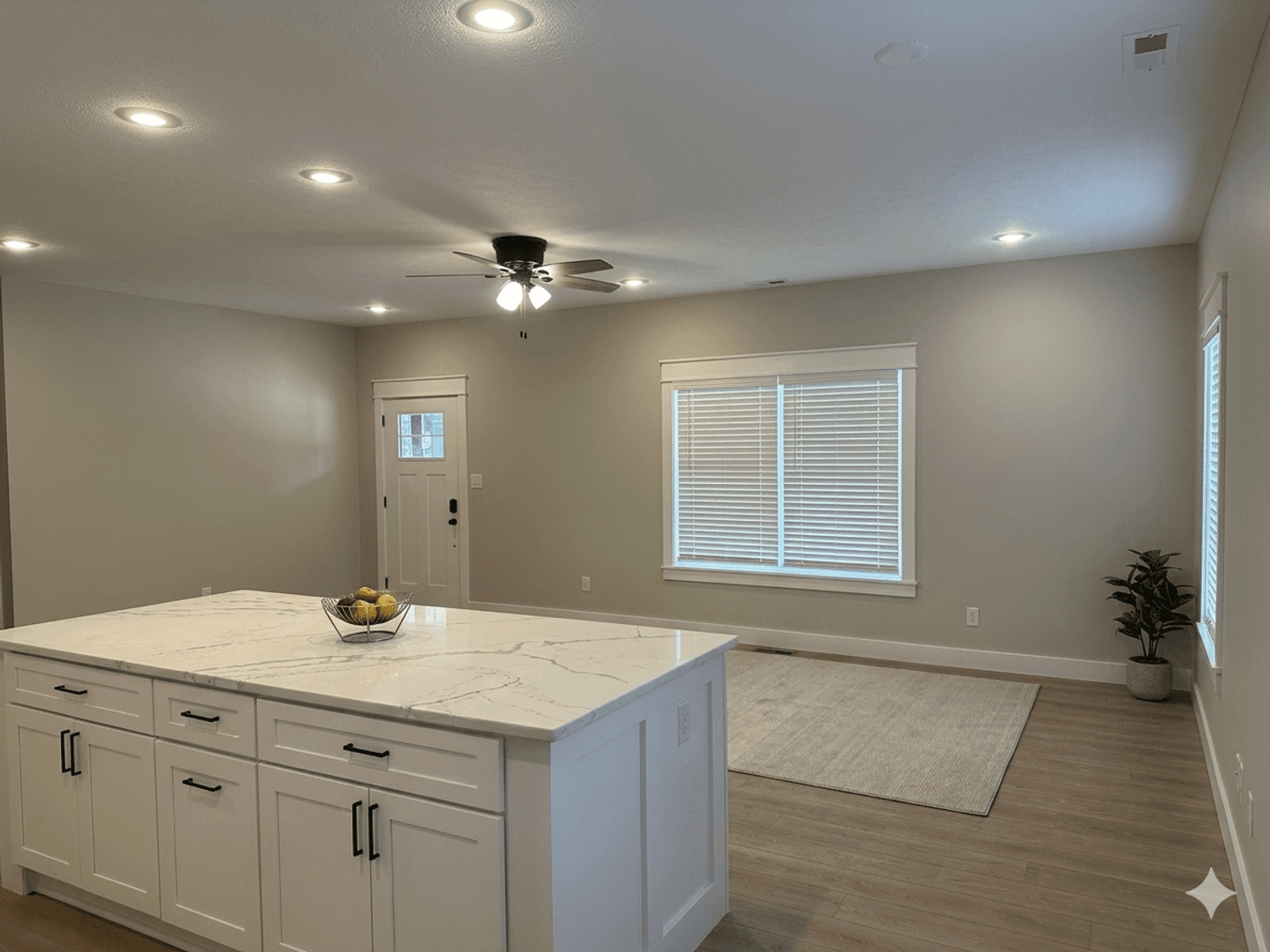 Bloomington Townhome: 817 N. College Ave