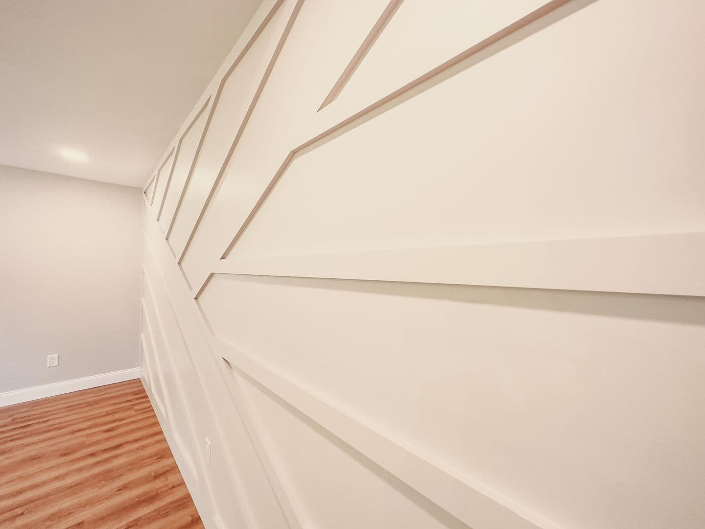 Bloomington Apartment: 208 E 16th St