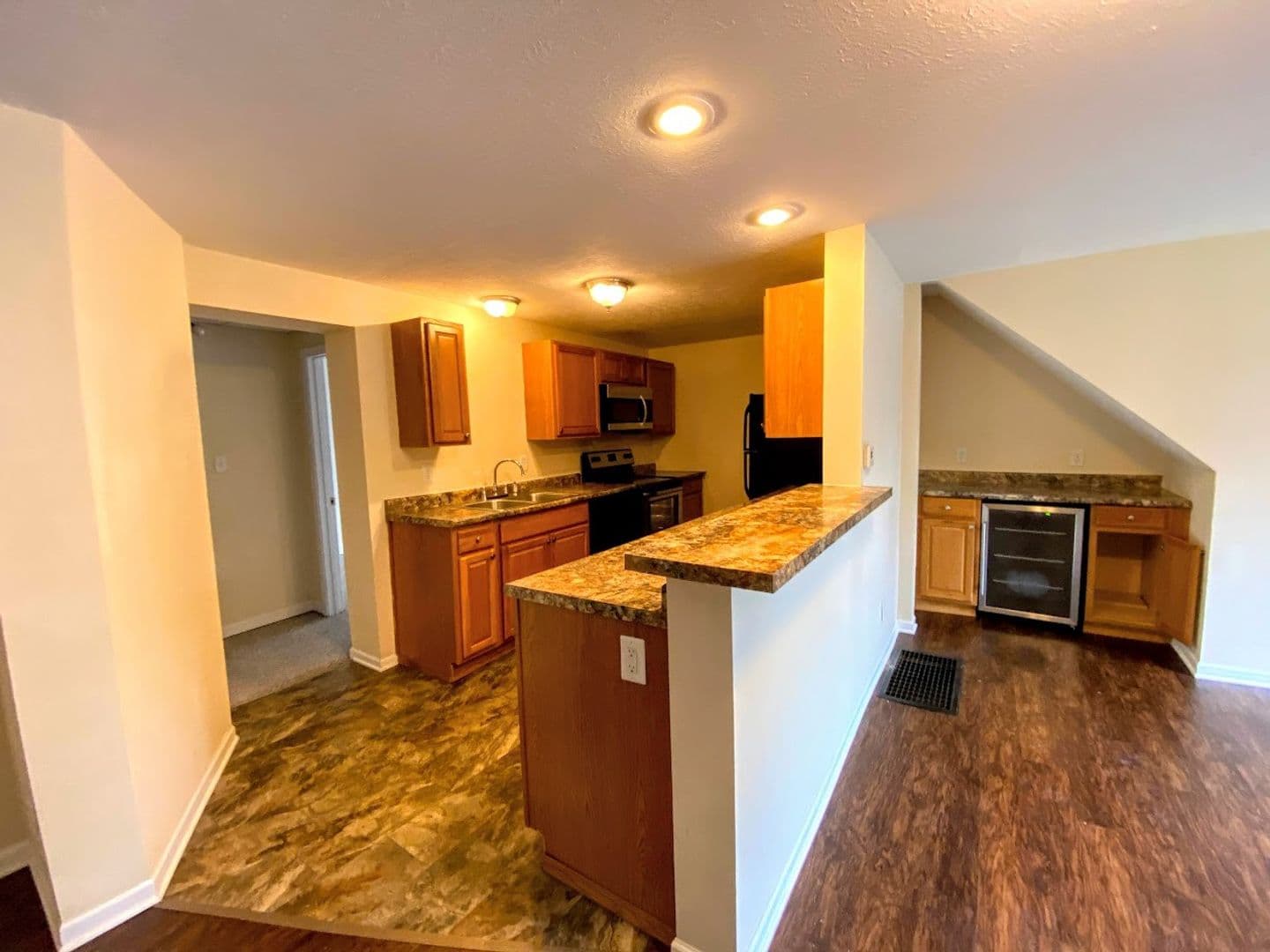 Bloomington House: 511 N. Lincoln St