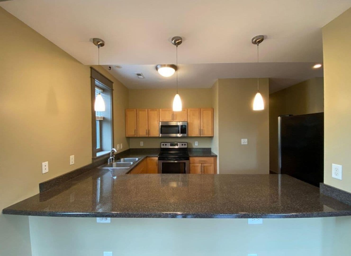 Bloomington Apartment: 509 E. Hillside Drive
