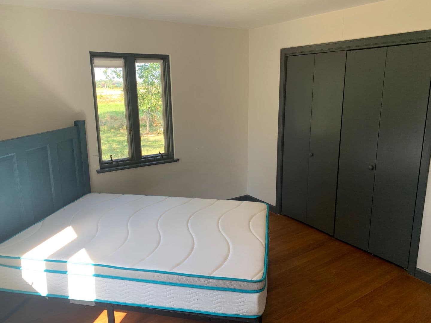 Bloomington House: 7691 W Reeves Road