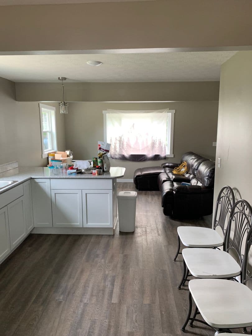 Bloomington Apartment: 221 E. 16th St