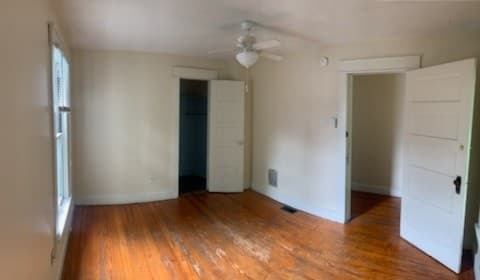 Bloomington Apartment: 515 S. Washington St