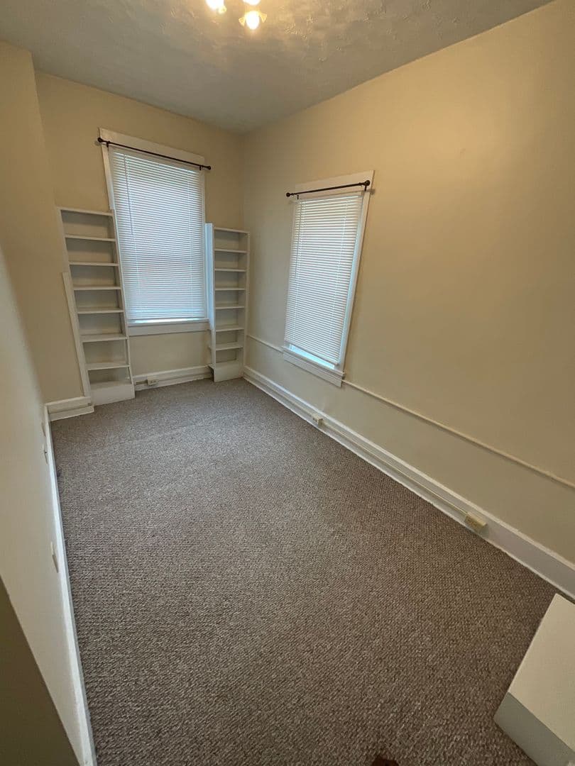Bloomington House: 323 N. Grant St