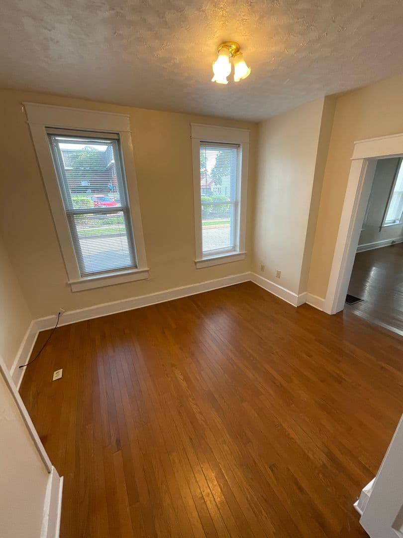 Bloomington House: 323 N. Grant St