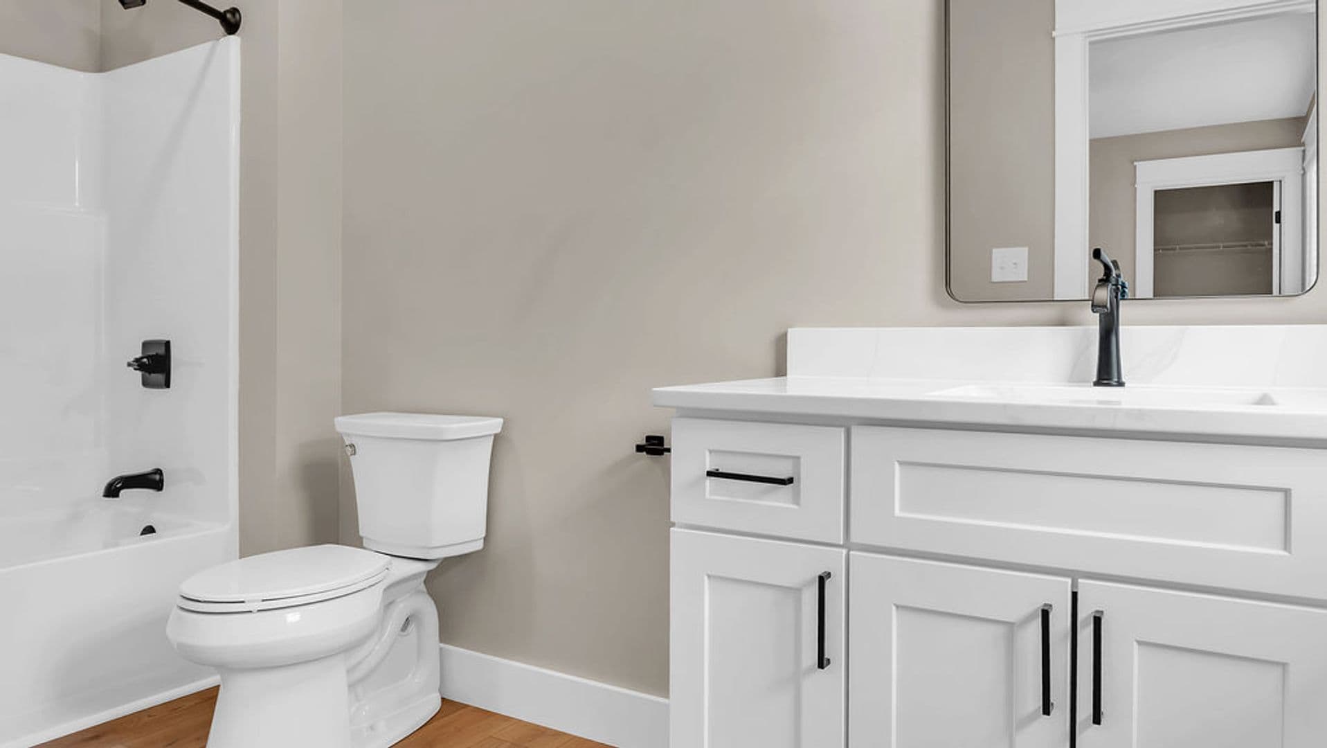 Bloomington Townhome: 809 N. Walnut St.