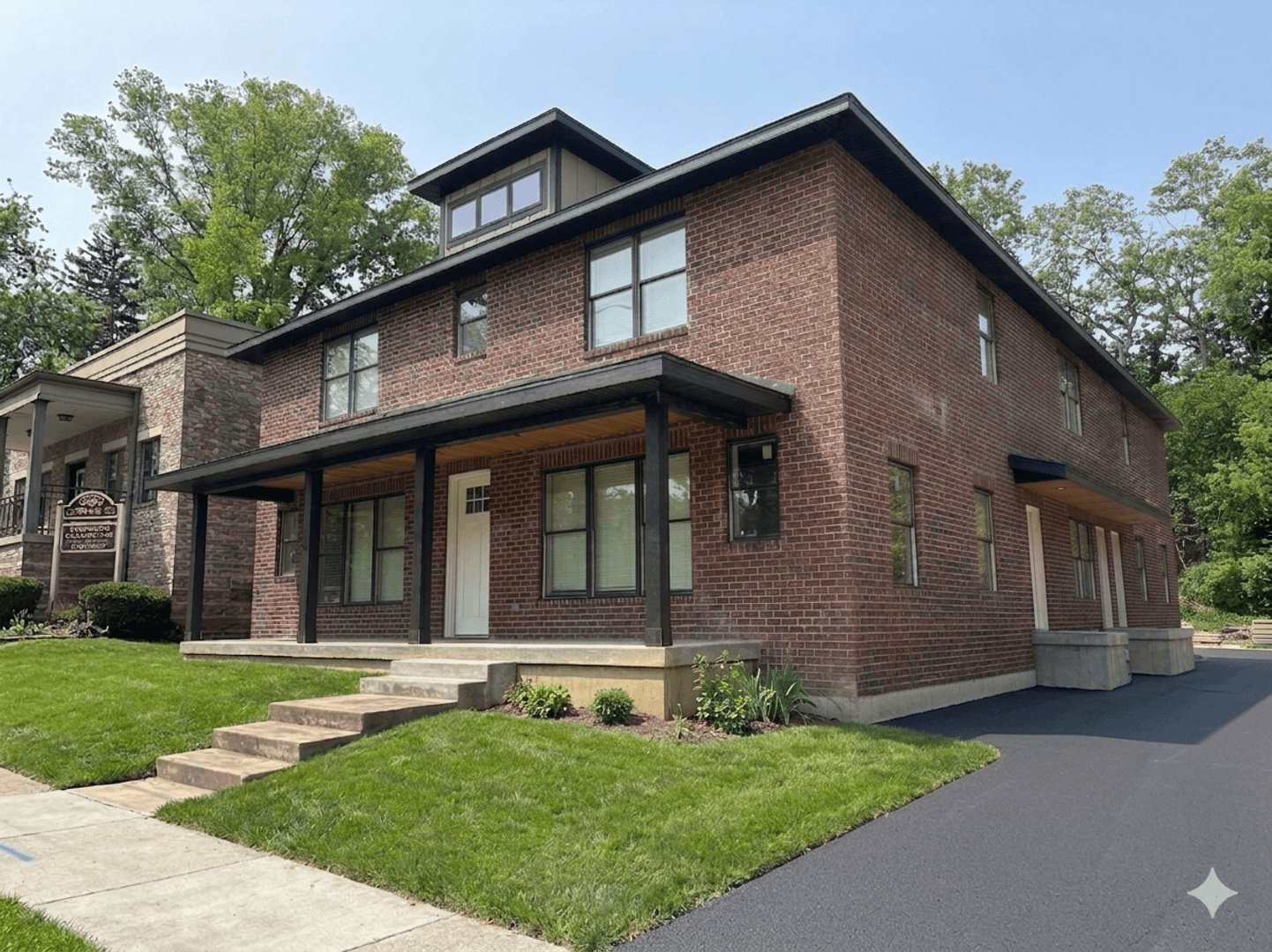 Bloomington Townhome: 829 N. College Ave