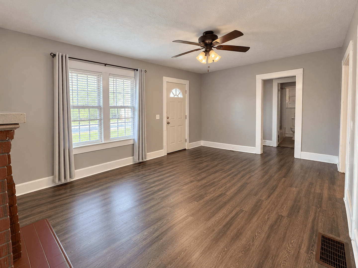 Kingsport House: 1449 Miller St