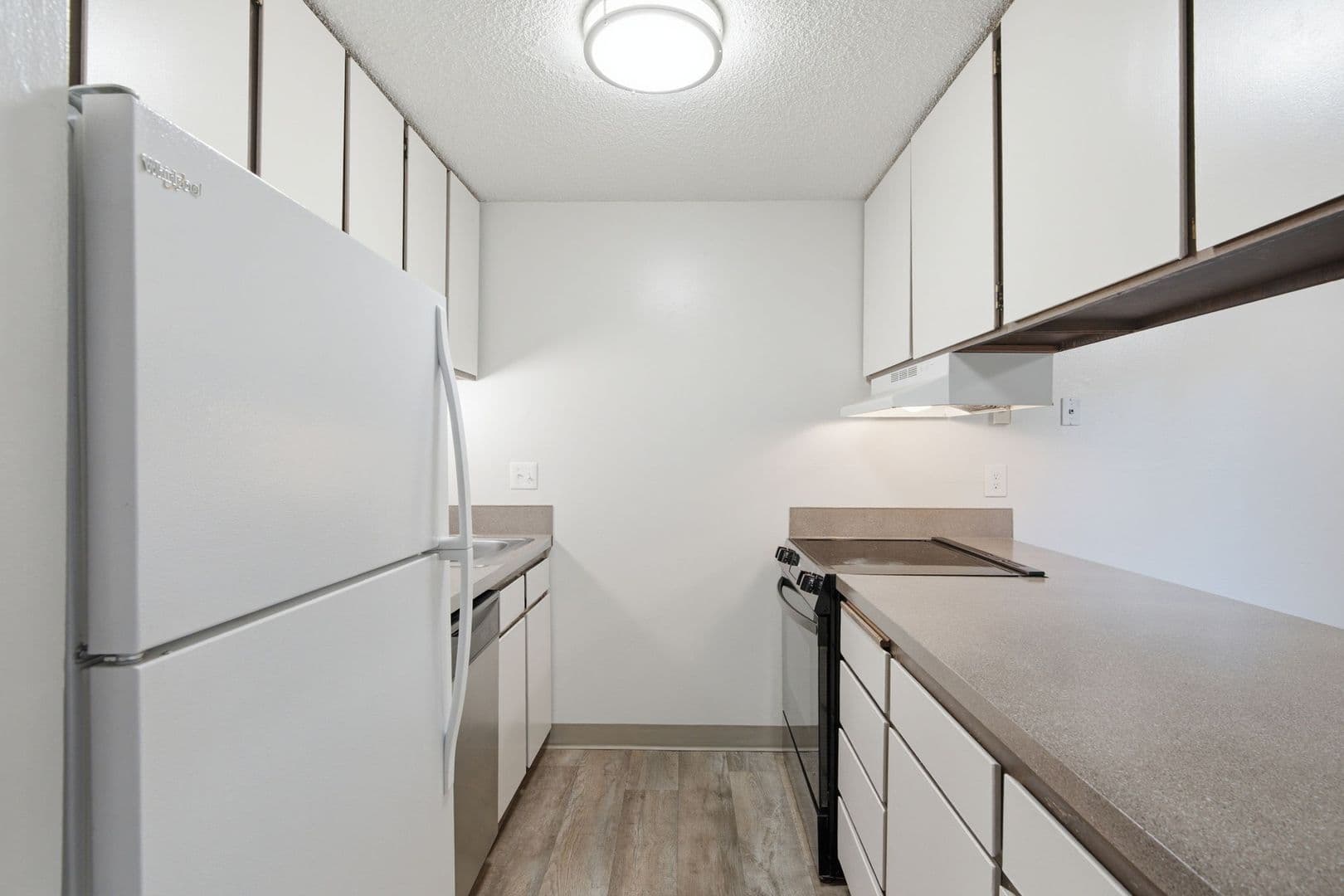 Salem Townhome: 190 Boone Road SE