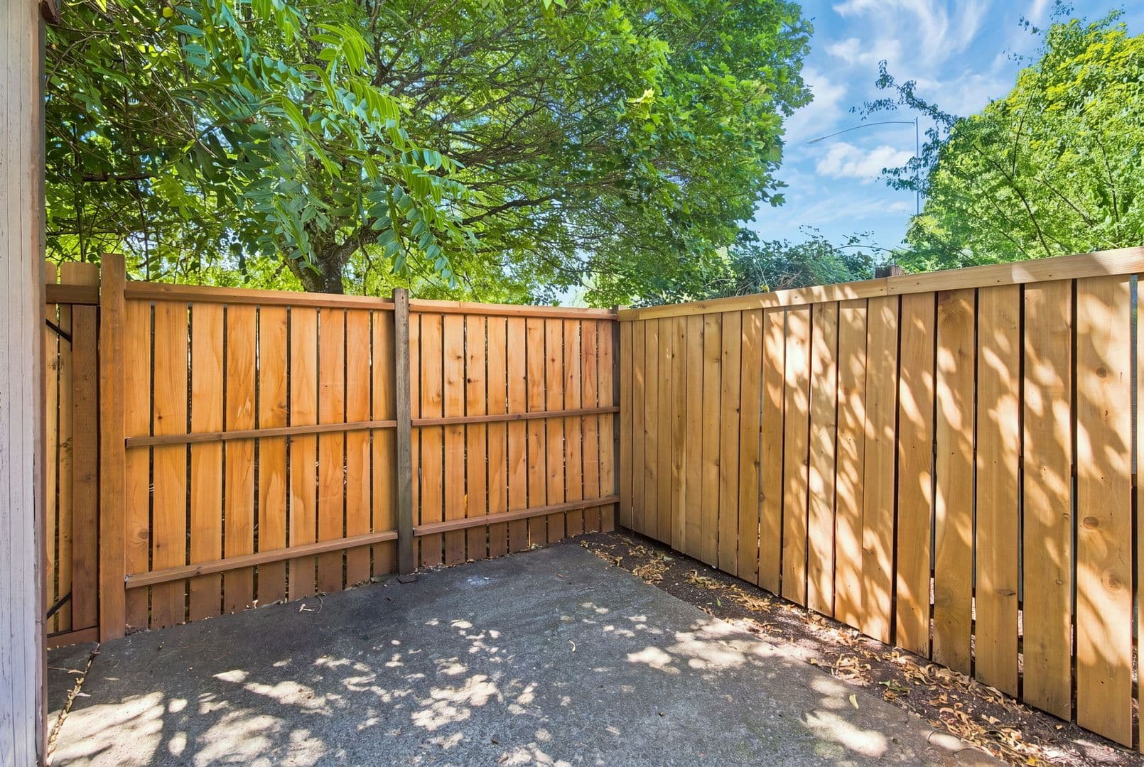 Salem Townhome: 190 Boone Road SE