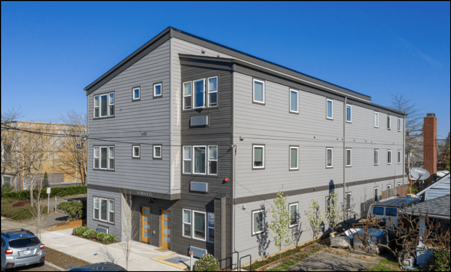 Portland Apartment: 6105 Southeast Cora Street