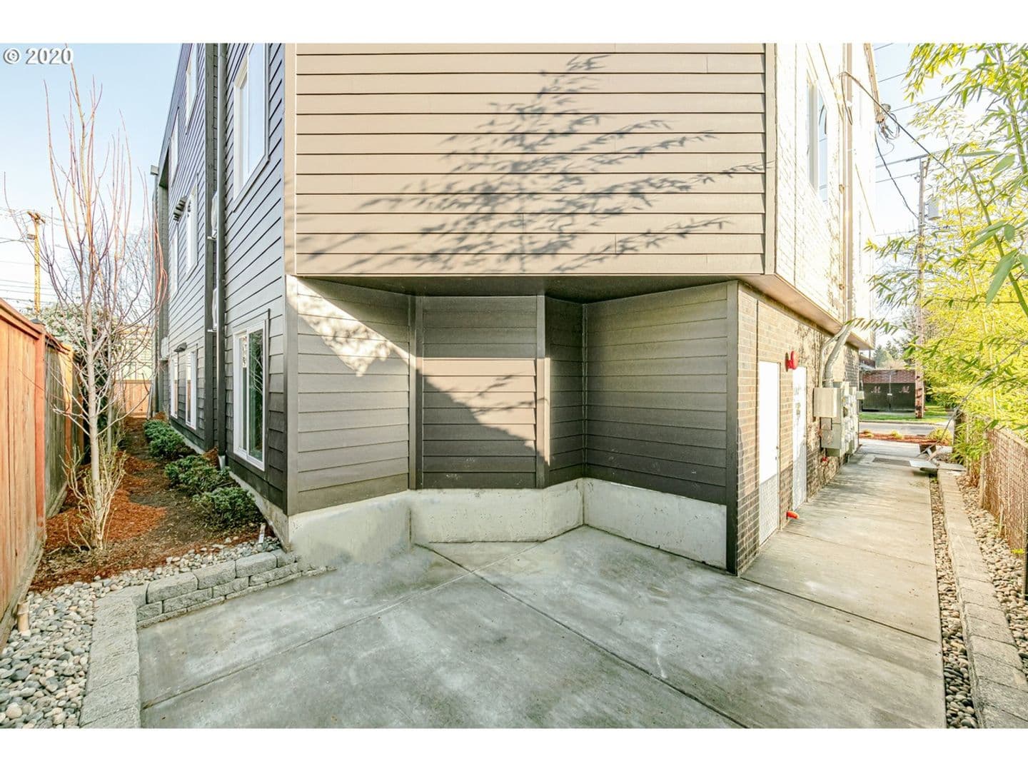 Portland Apartment: 1505 North Humboldt Street