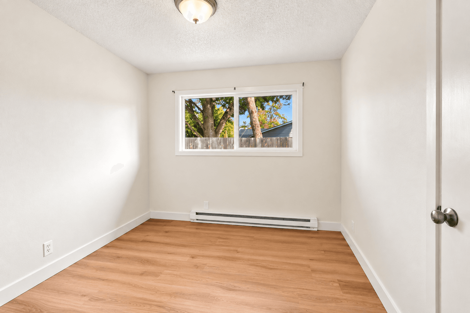 Forest Grove Apartment: 21st Place
