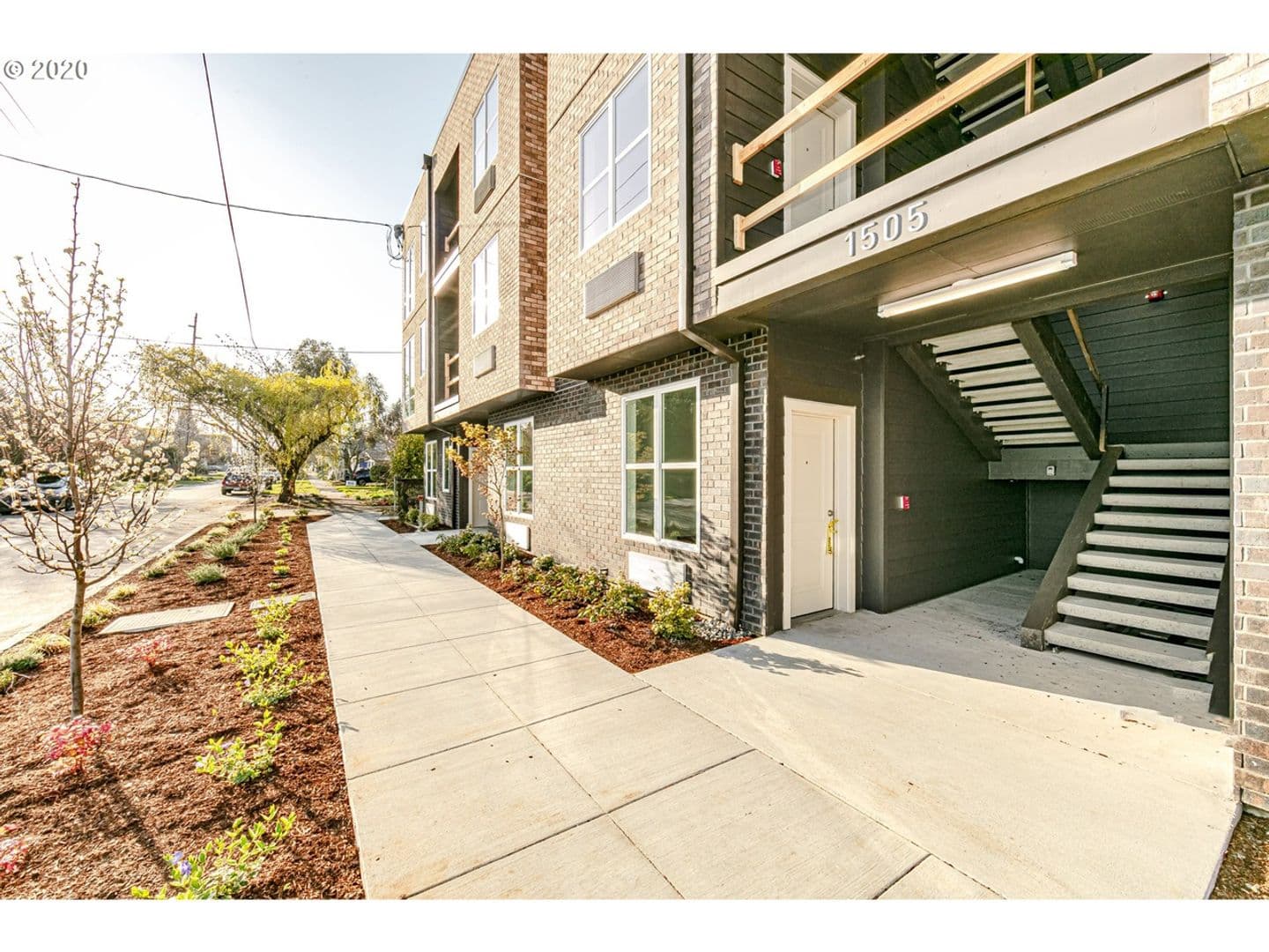 Portland Apartment: 1505 North Humboldt Street