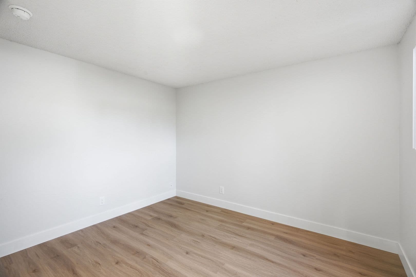 Salem Townhome: 190 Boone Road SE