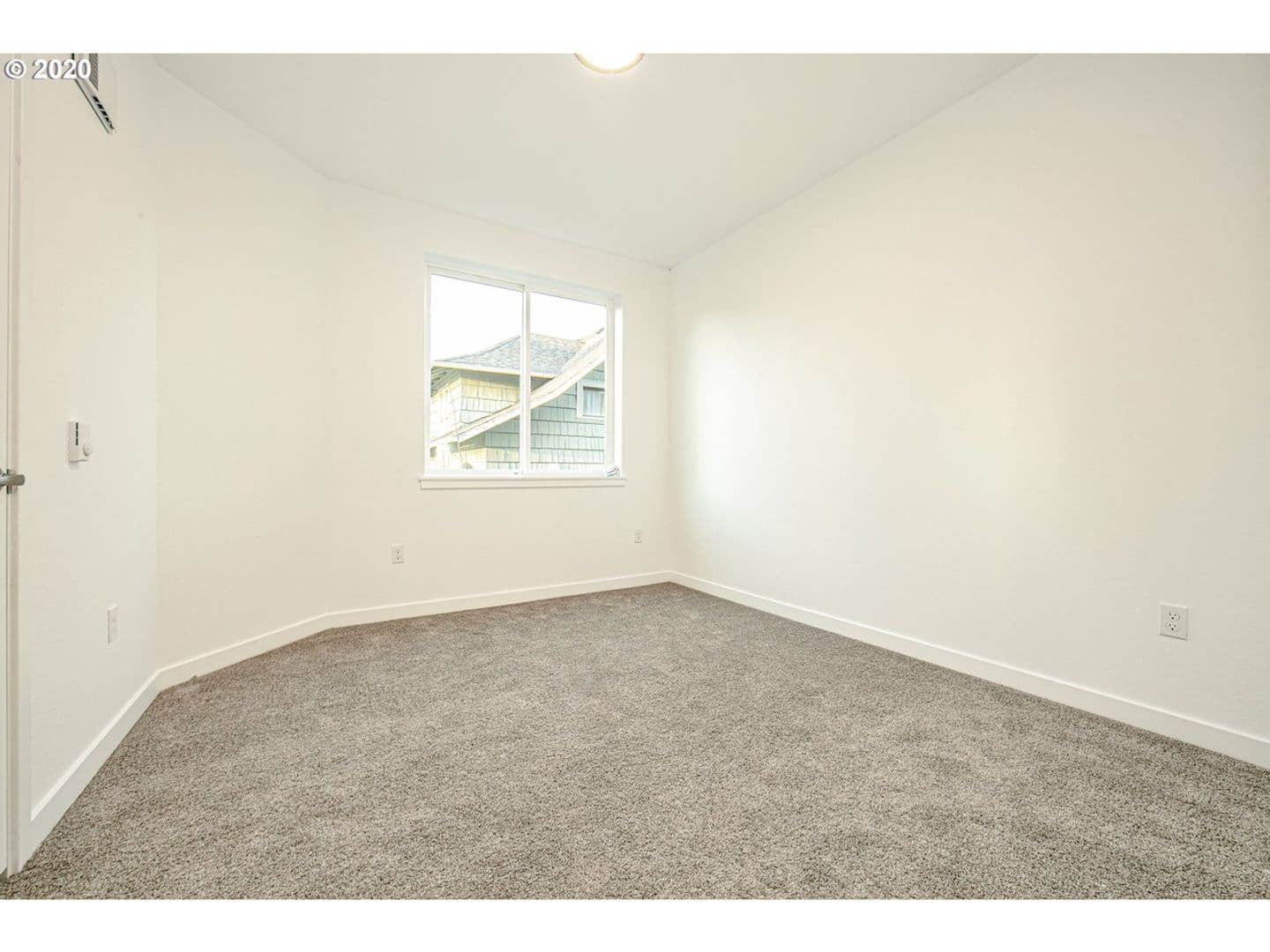 Portland Apartment: 1505 North Humboldt Street