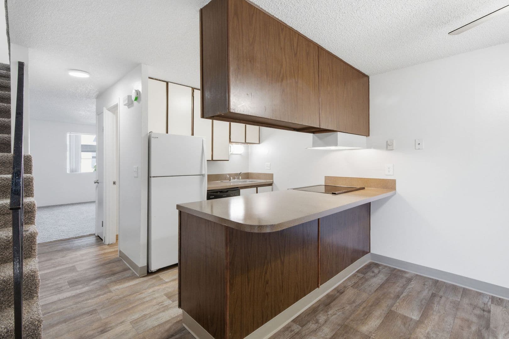 Salem Townhome: 190 Boone Road SE