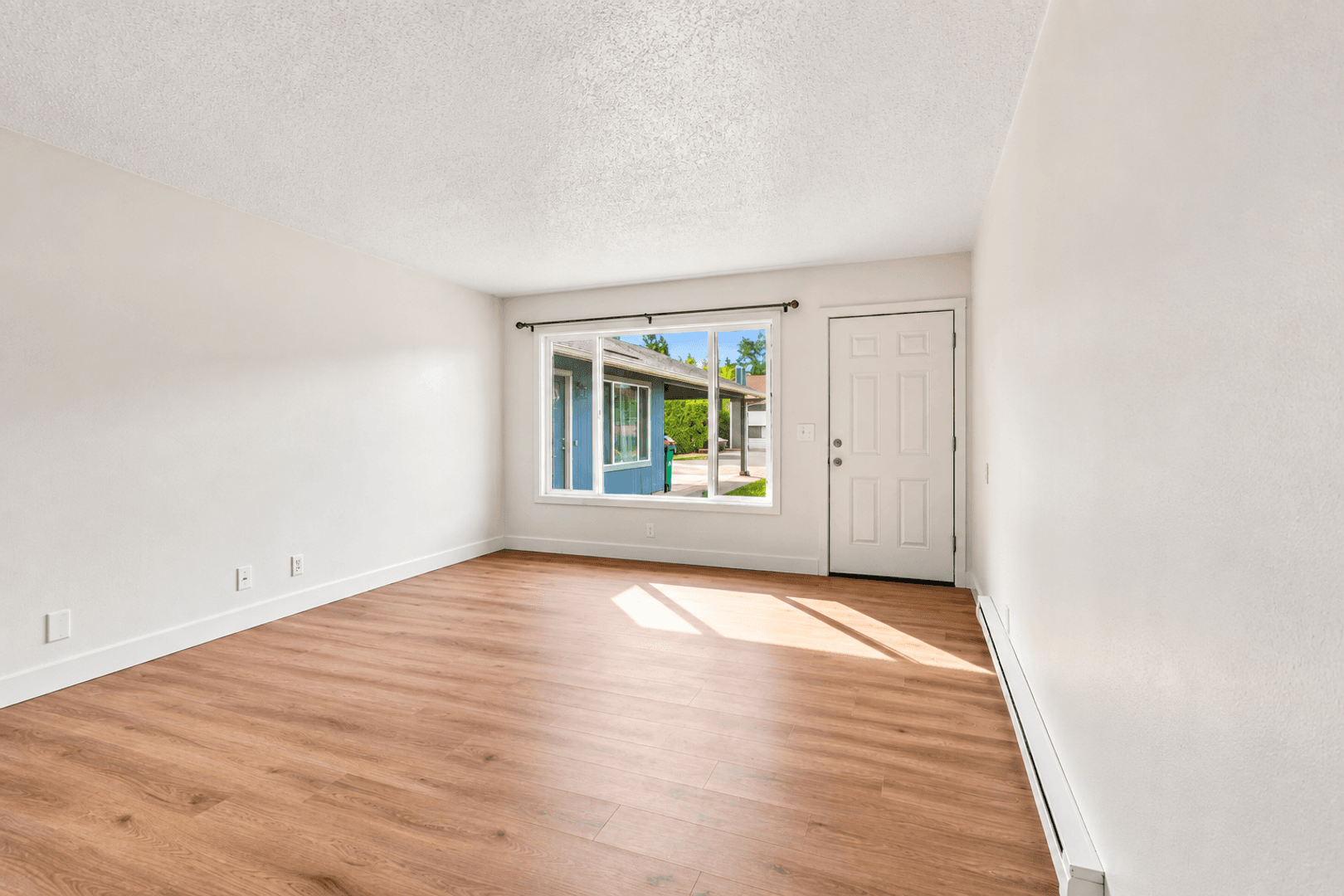 Forest Grove Apartment: 21st Place