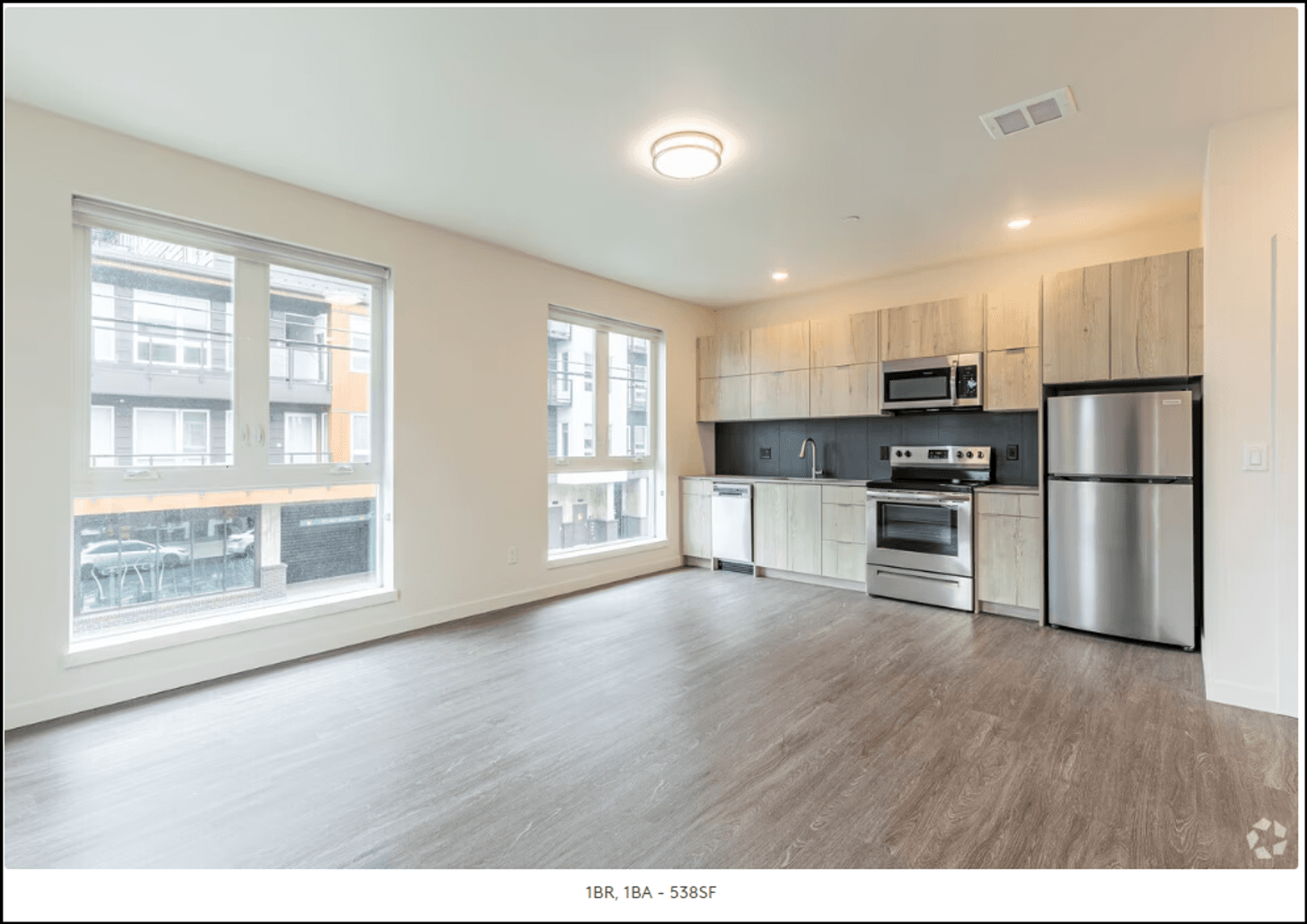 Portland Apartment: 1514 North Emerson Street