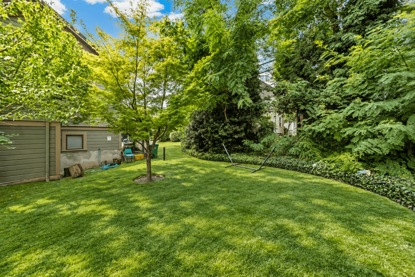 Portland House: 1945 NW Raleigh Street