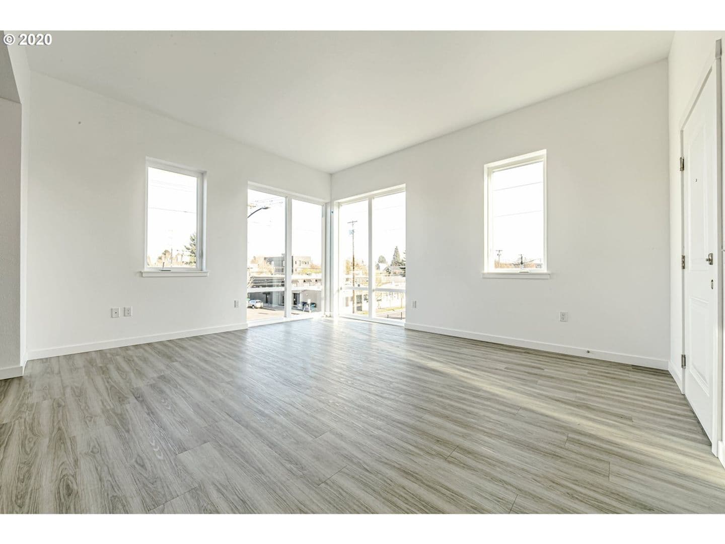Portland Apartment: 1505 North Humboldt Street