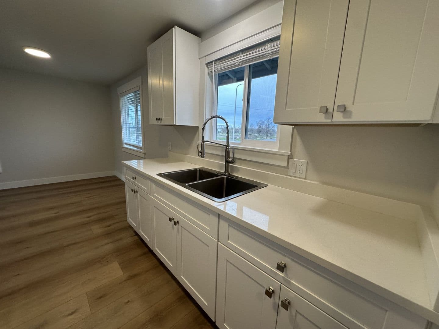 Boardman Apartment: 302 N. Main Street