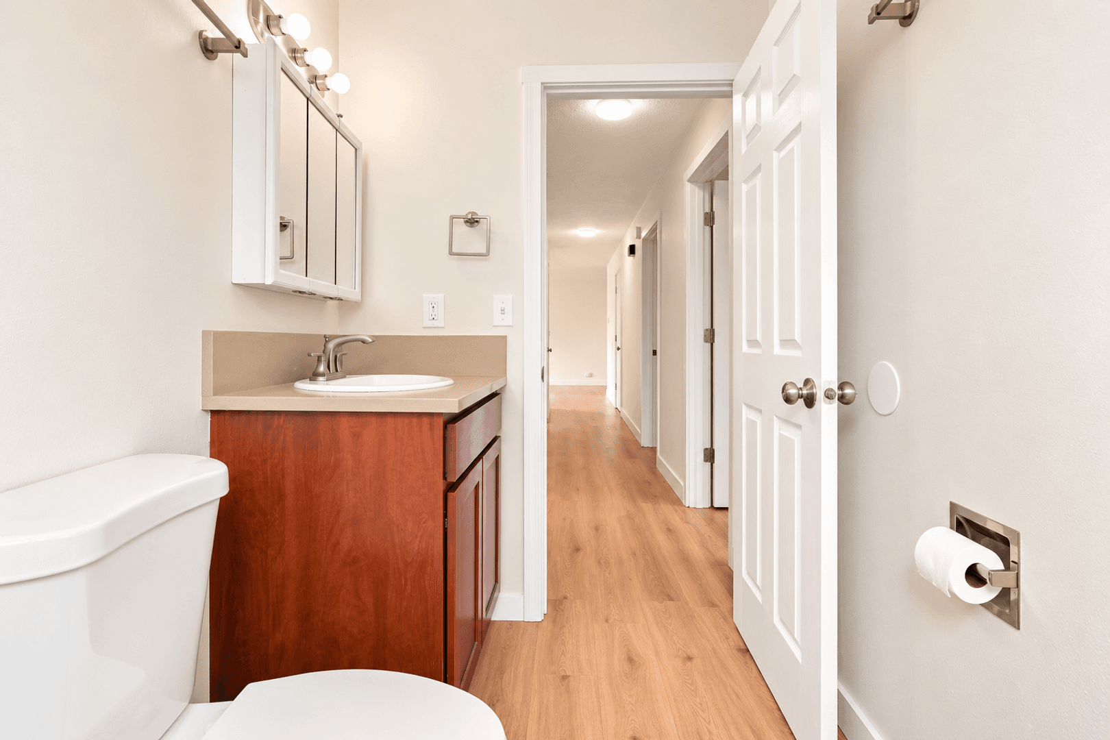 Forest Grove Apartment: 21st Place