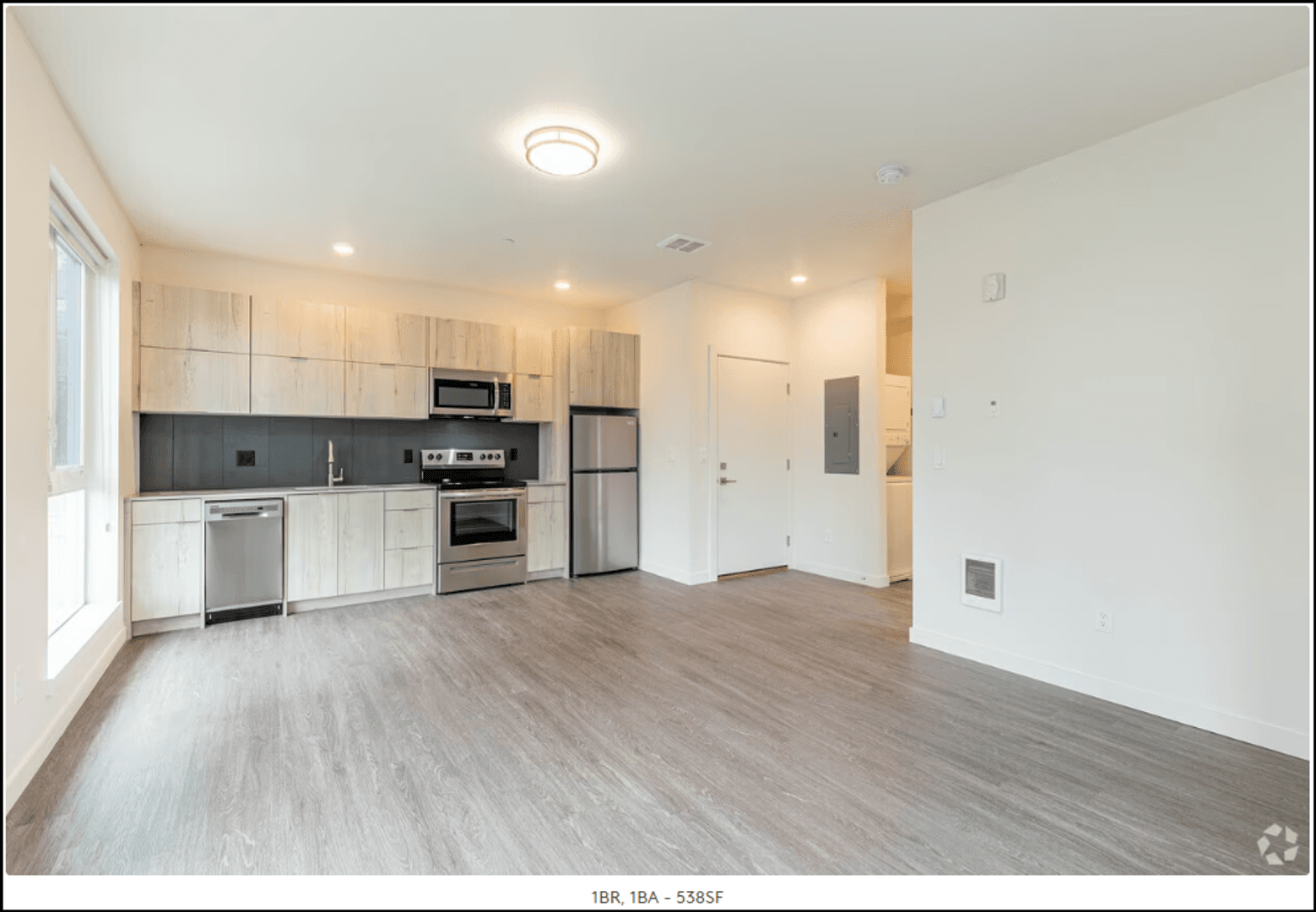 Portland Apartment: 1514 North Emerson Street
