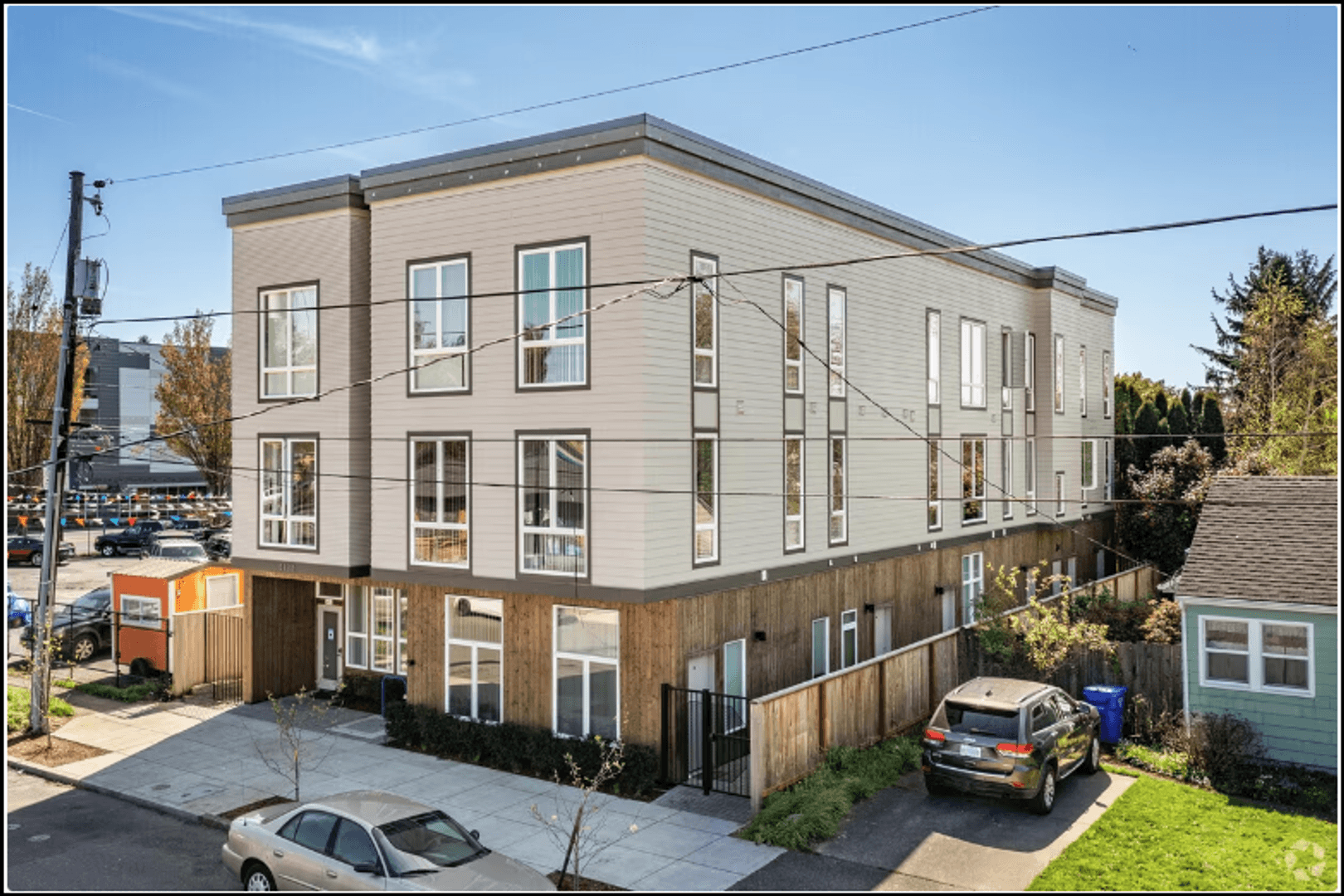 Portland Apartment: 8130 Southeast Woodward Street
