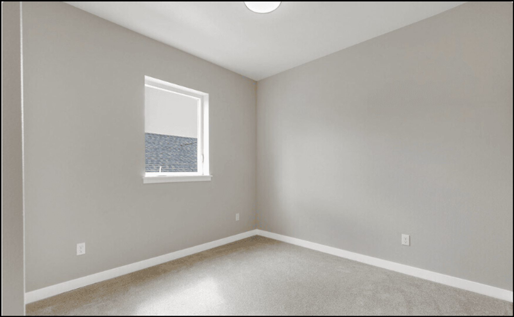 Portland Apartment: 6105 Southeast Cora Street