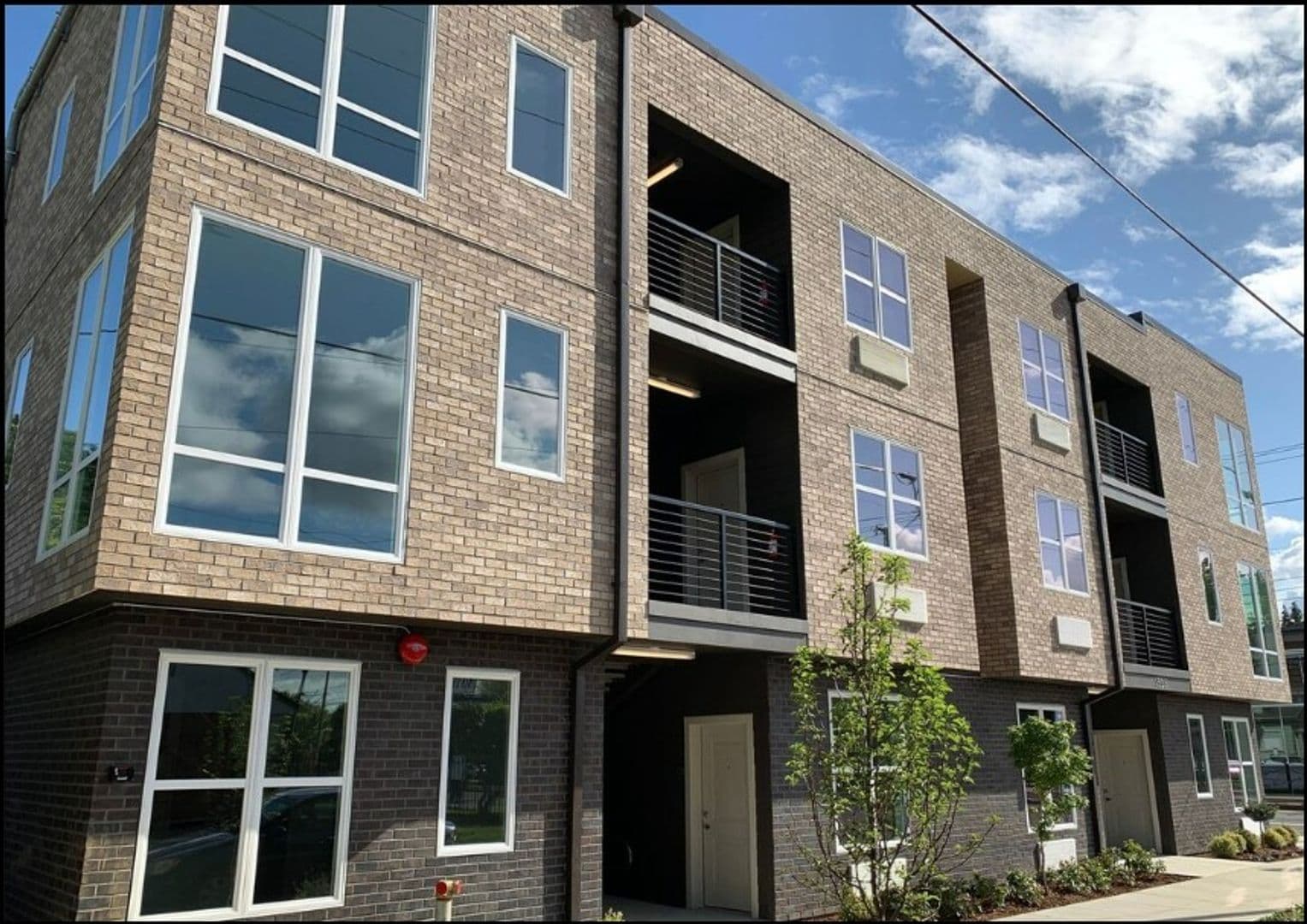 Portland Apartment: 1505 North Humboldt Street