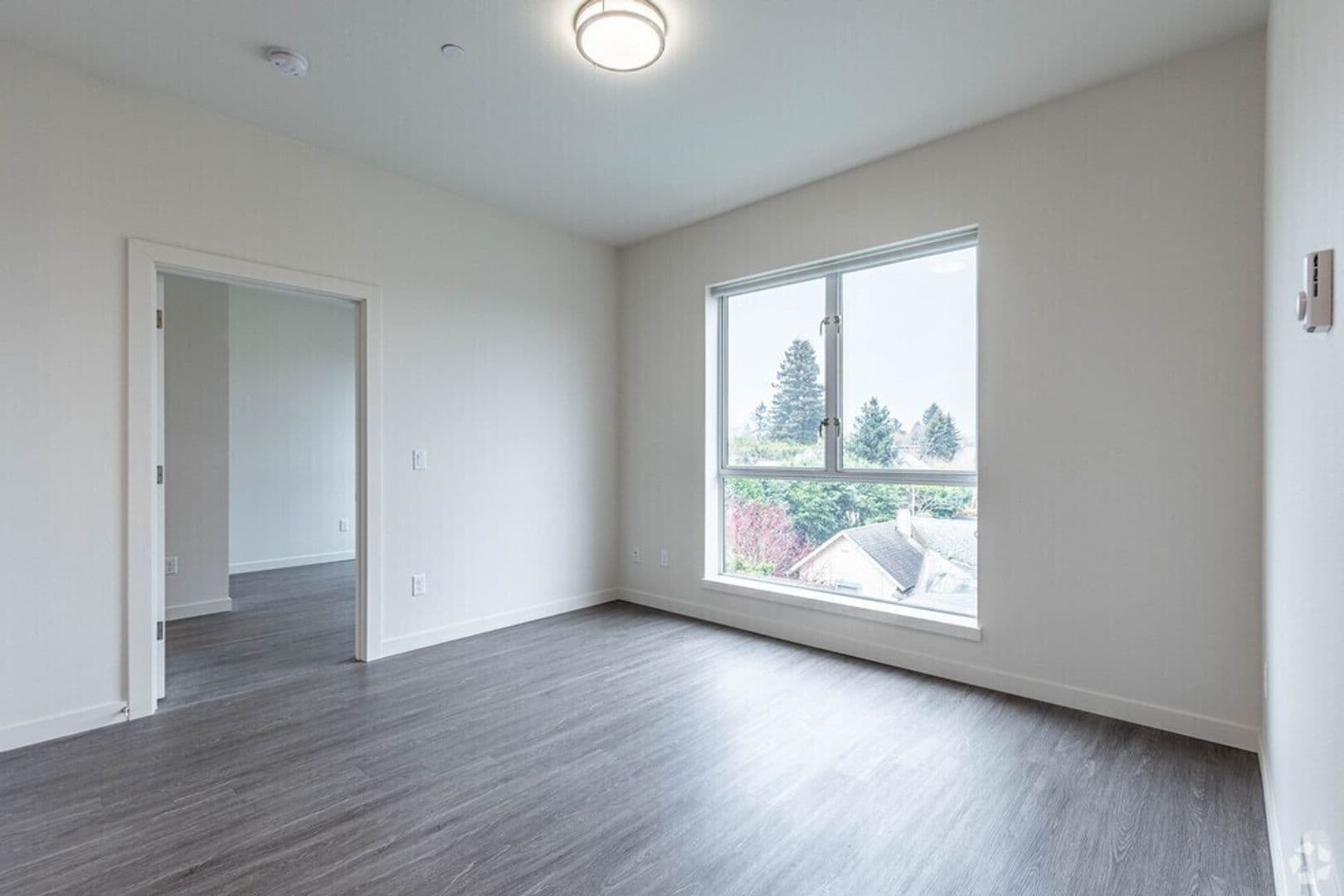 Portland Apartment: 1524 North Sumner Street