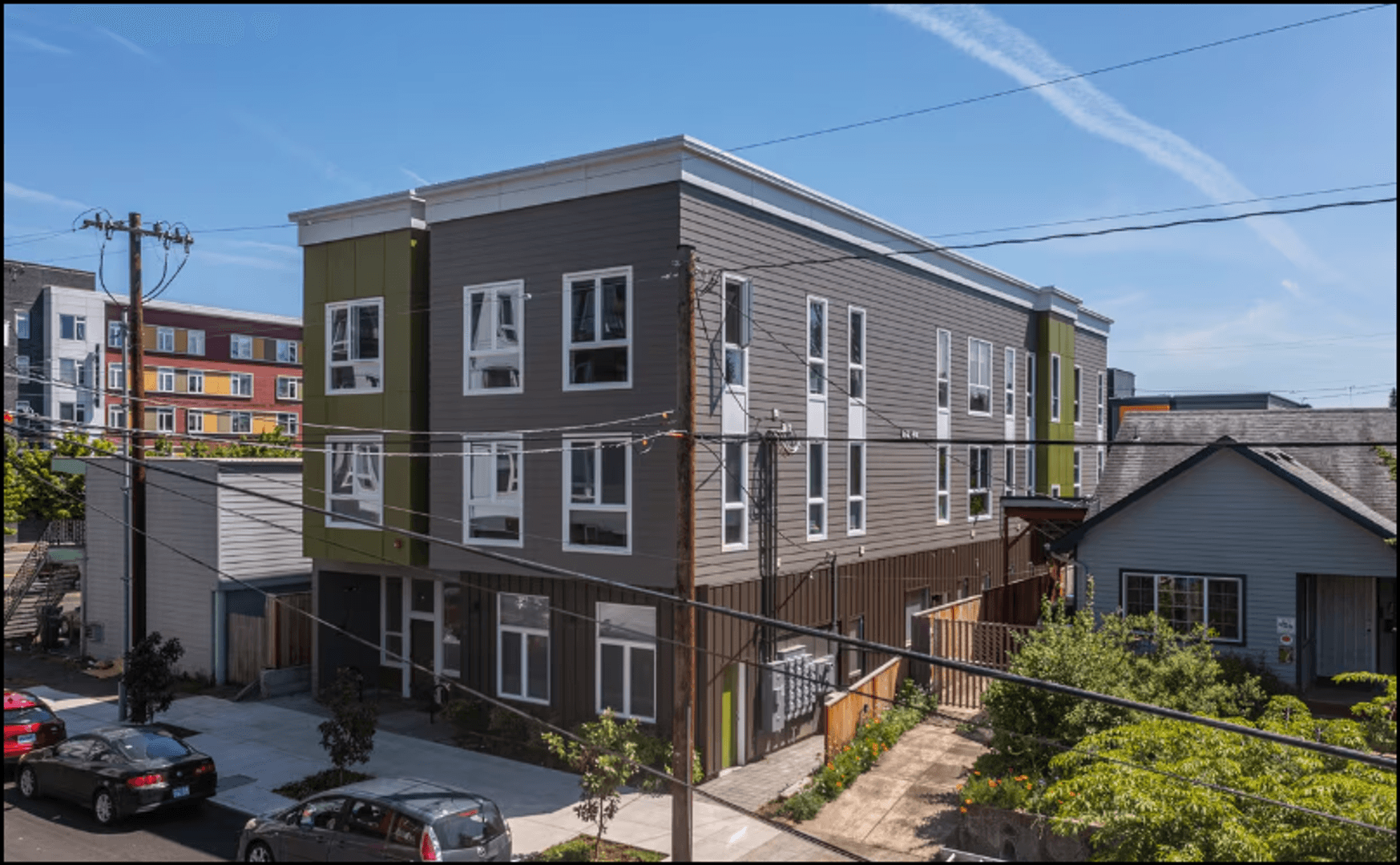 Portland Apartment: 1514 North Emerson Street