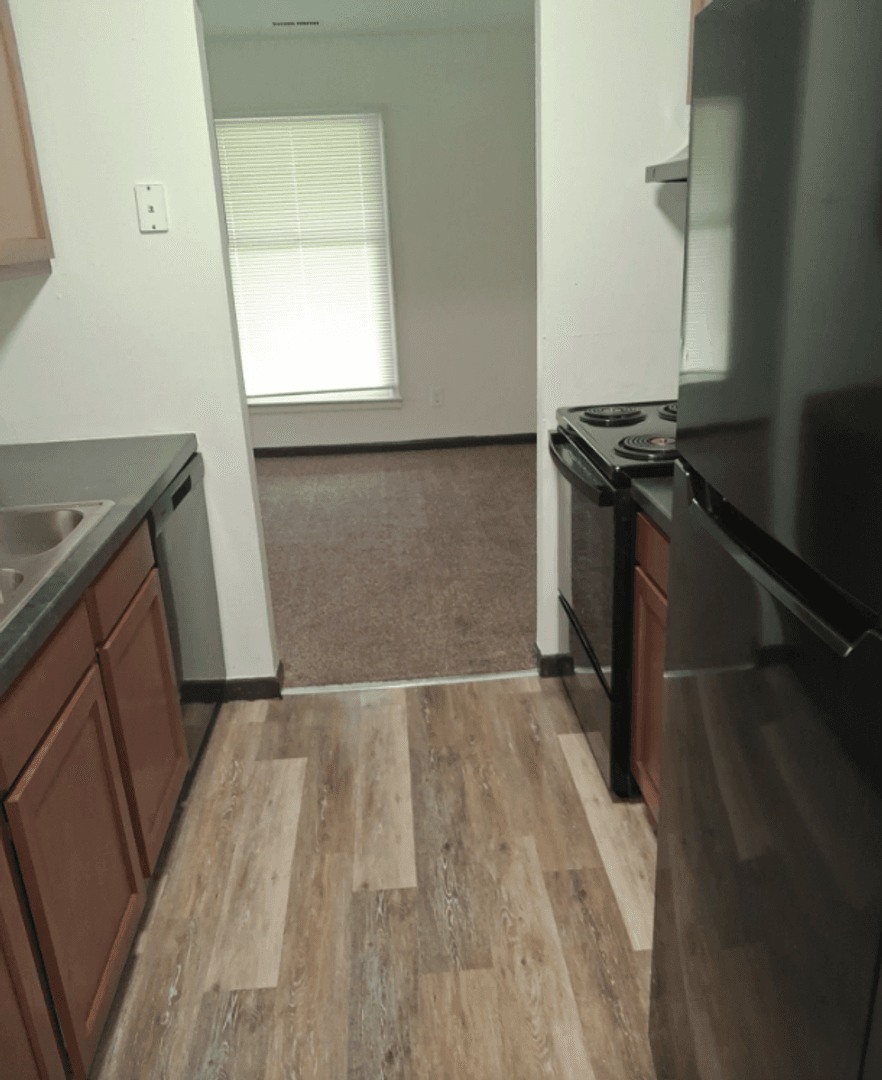 Toledo Apartment: 5339 Secor