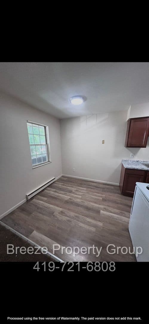 Toledo Apartment: 5339 Secor