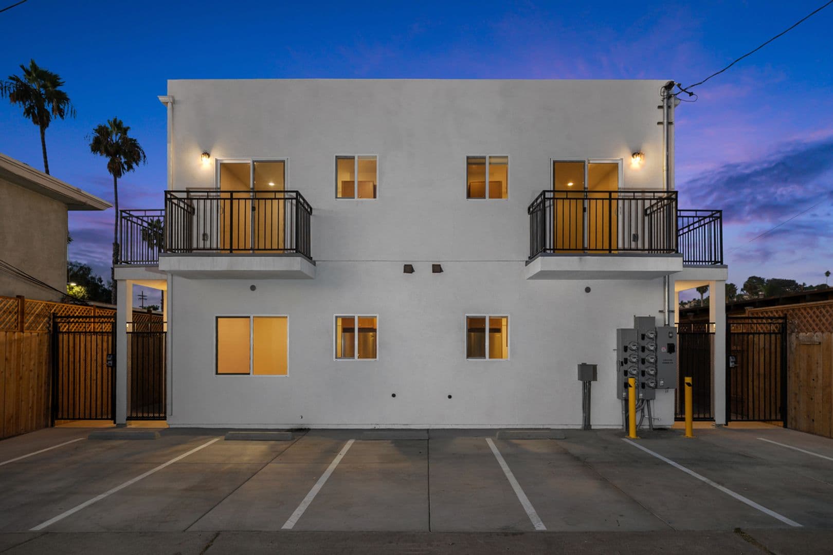 San Diego Apartment: 4785 Bermuda Avenue