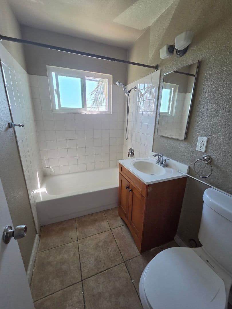 San Diego Apartment: 3702-3718 Monroe Ave