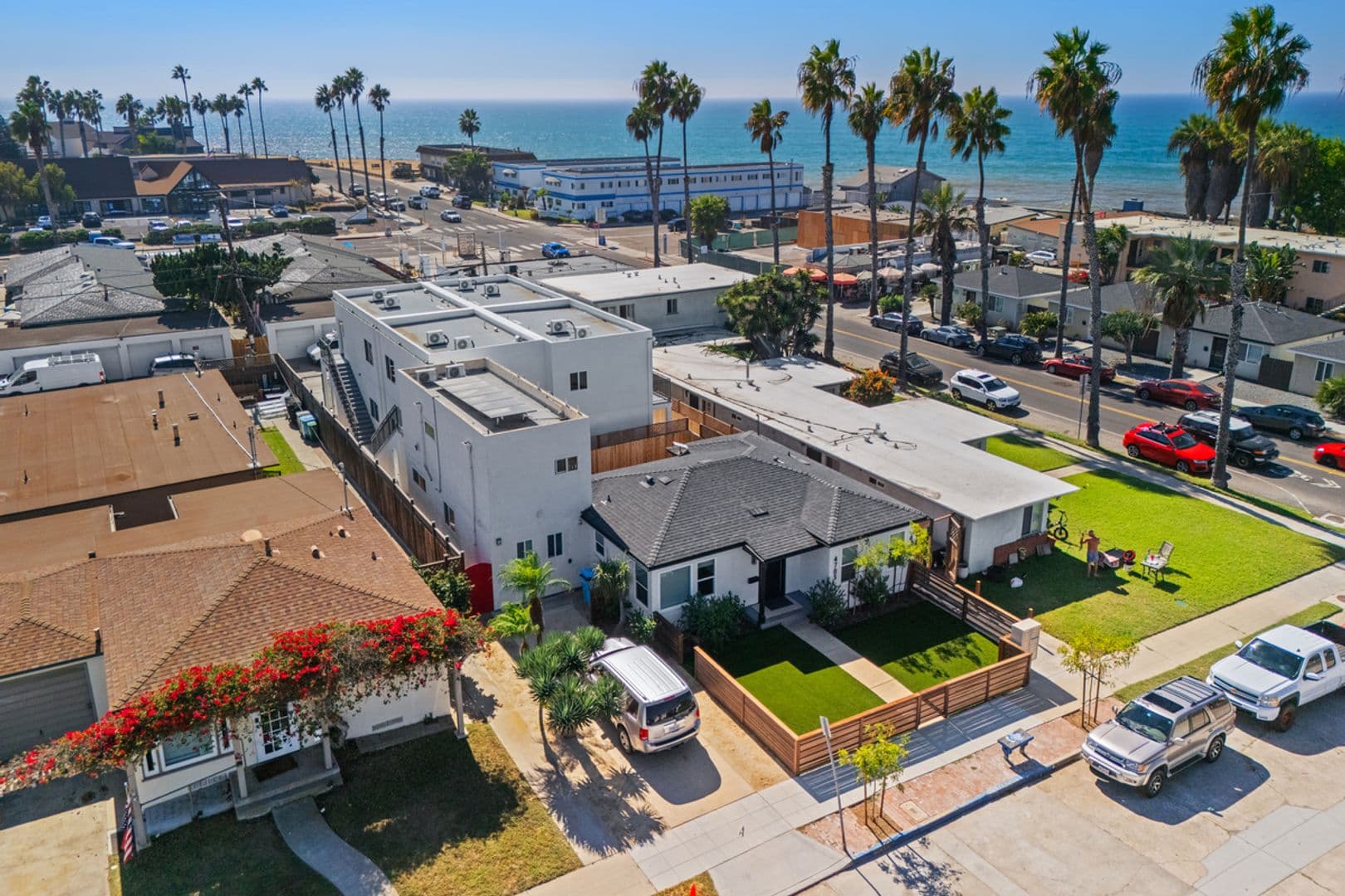 San Diego Apartment: 4785 Bermuda Avenue