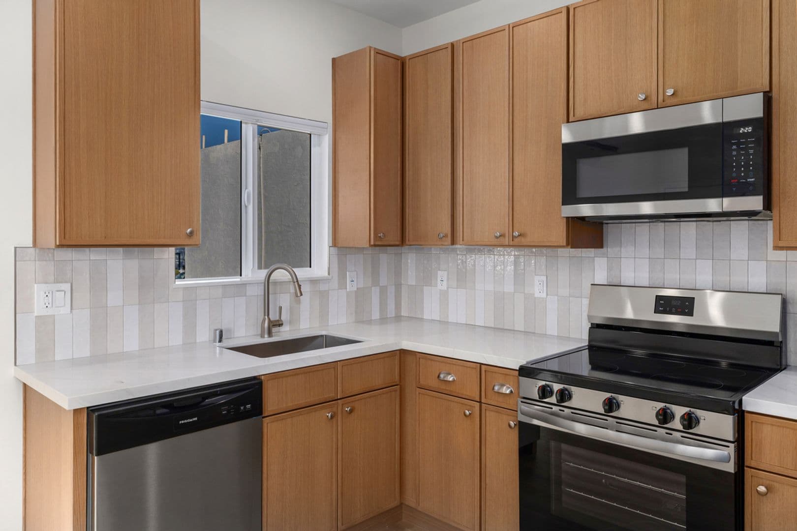 San Diego Apartment: 4785 Bermuda Avenue