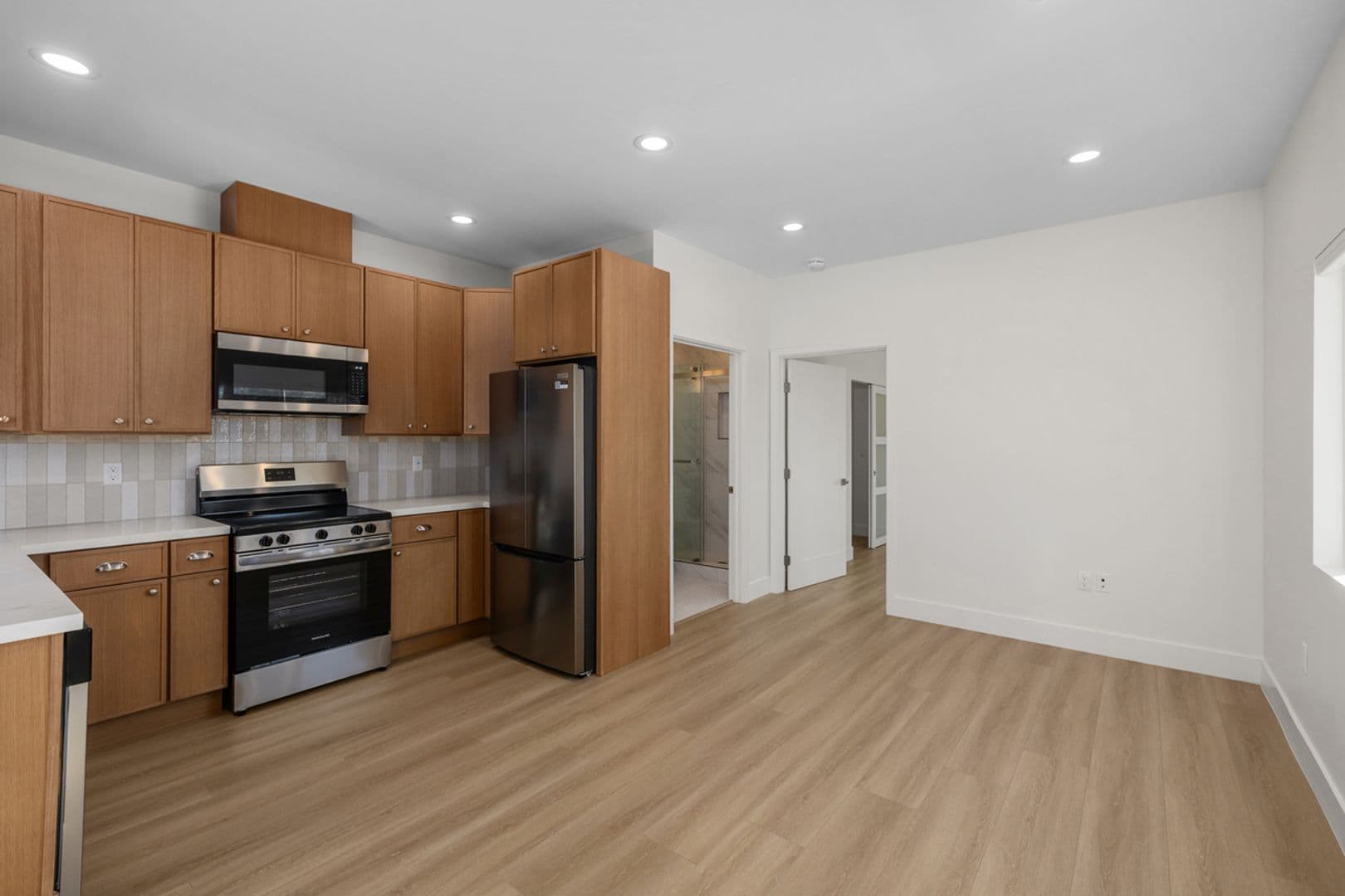 San Diego Apartment: 4785 Bermuda Avenue