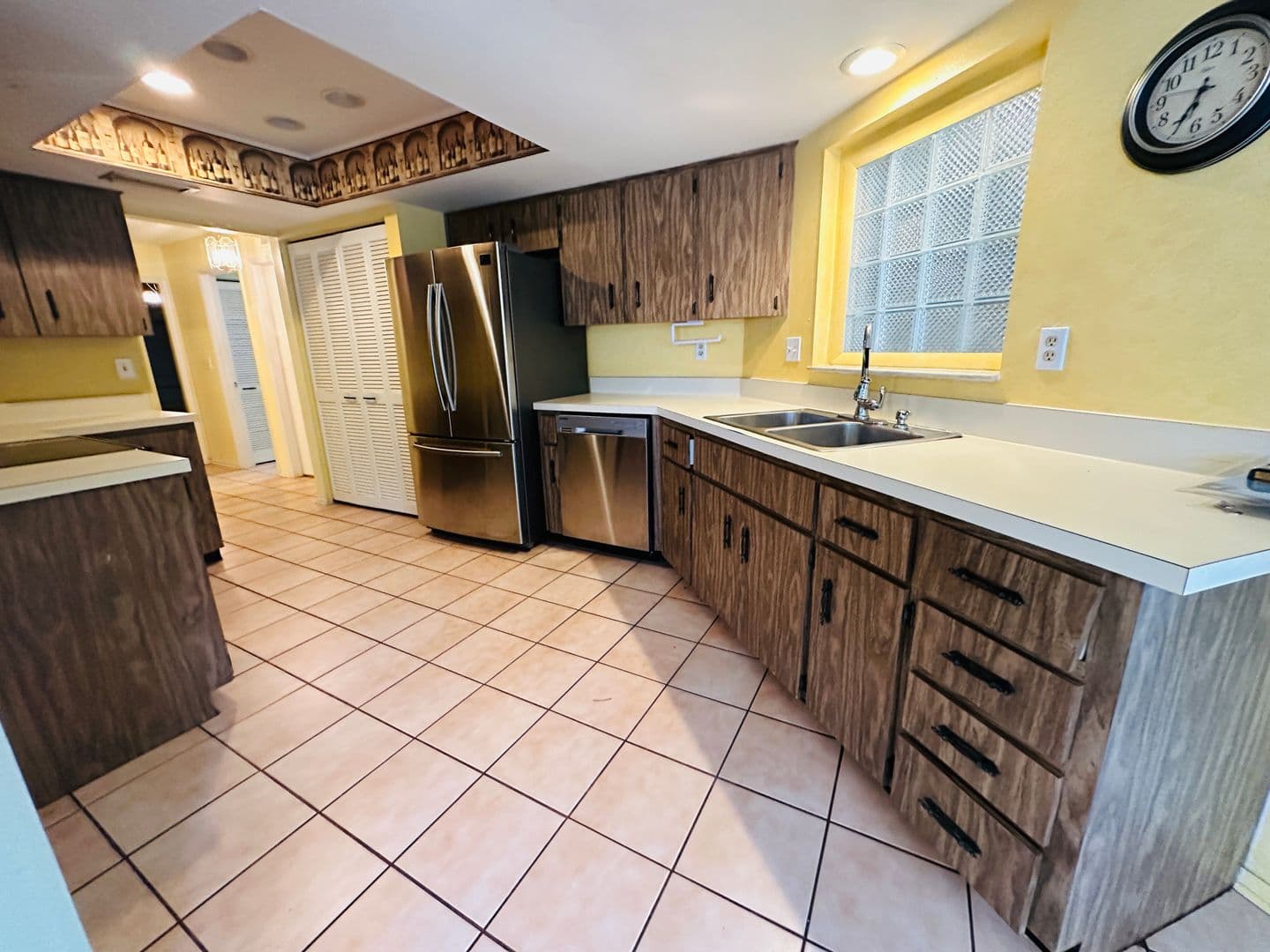 Palm Harbor House: 2361 Orangeside Rd