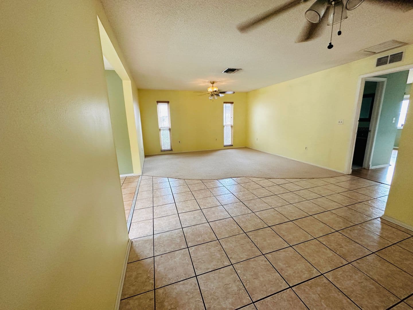 Palm Harbor House: 2361 Orangeside Rd