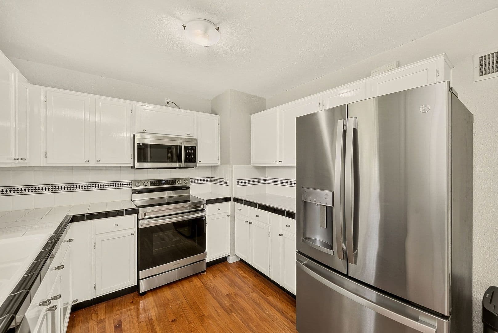 Clearwater House: 100 N Arcturas Ave