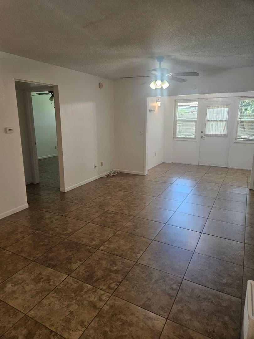 Clearwater House: 1845 S Highland Avenue